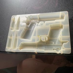 Resin mold
